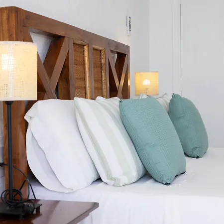 Baconer - Casa En Con Jardin Privado Y Acceso Directo Al Mar - Deltavacaciones L'Ampolla